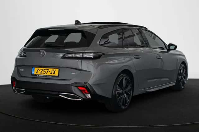 Peugeot 308 (2024) thumbnail 3
