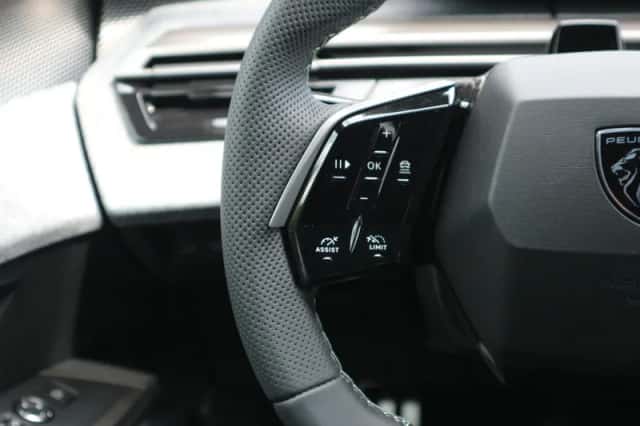 Peugeot e-3008 (2026) thumbnail 16