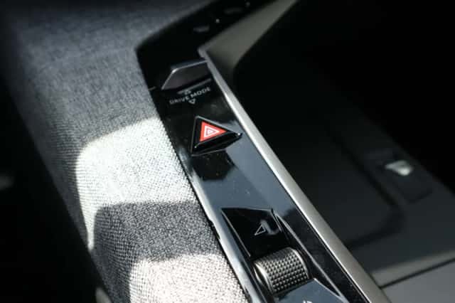 Peugeot e-3008 (2026) thumbnail 23