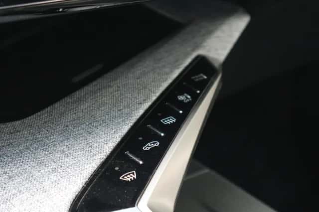 Peugeot e-3008 (2026) thumbnail 24