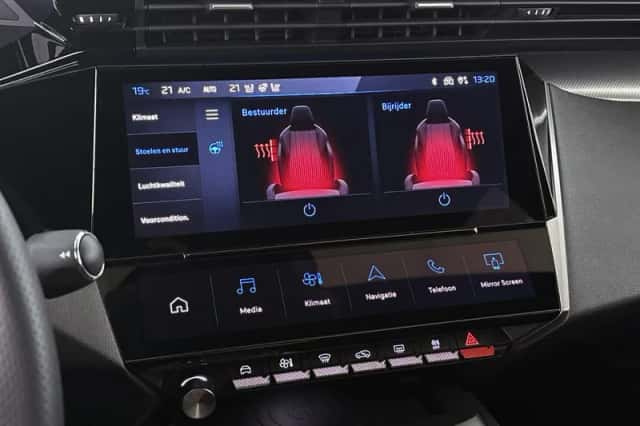 Peugeot 408 (2025) thumbnail 25