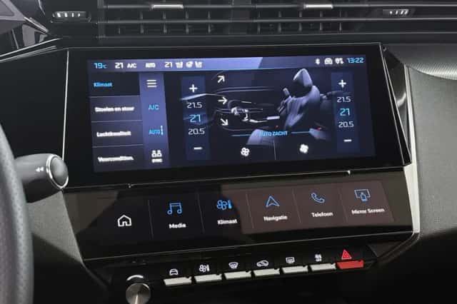 Peugeot 408 (2025) thumbnail 26