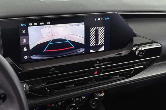 Citroën C5 X (2023) thumbnail 16