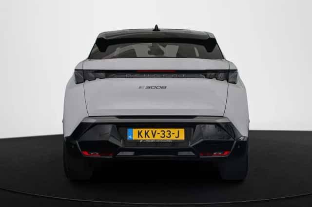 Peugeot e-3008 (2024) thumbnail 17