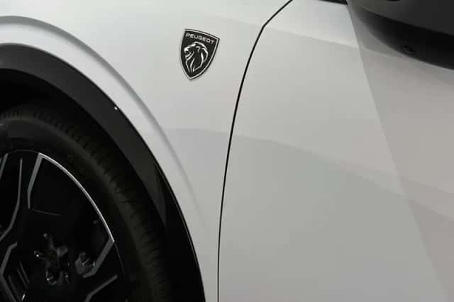 Peugeot e-3008 (2024) thumbnail 48