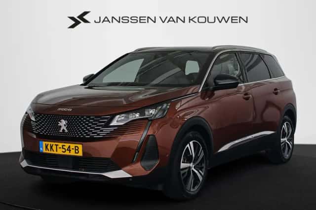 Peugeot 5008 (2023)