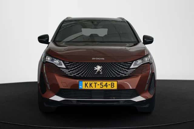 Peugeot 5008 (2023) thumbnail 15