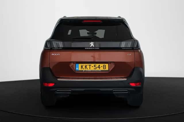 Peugeot 5008 (2023) thumbnail 16
