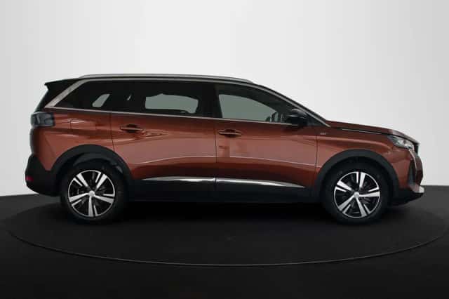 Peugeot 5008 (2023) thumbnail 34