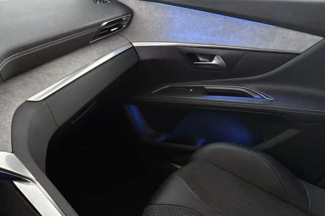 Peugeot 5008 (2023) thumbnail 38