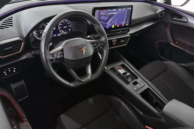 CUPRA Leon Sportstourer (2024) thumbnail 5