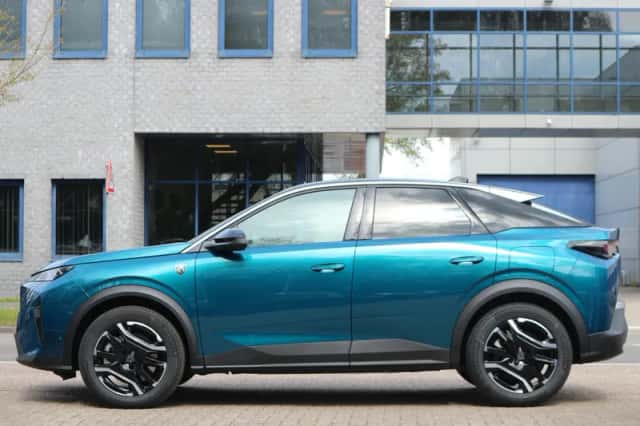 Peugeot 3008 (2026) thumbnail 2