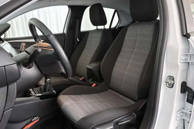 Opel Corsa (2022) thumbnail 6