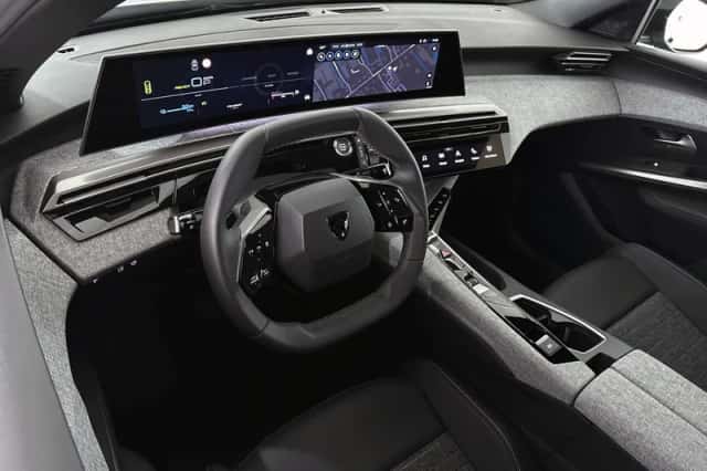 Peugeot 3008 (2025) thumbnail 5
