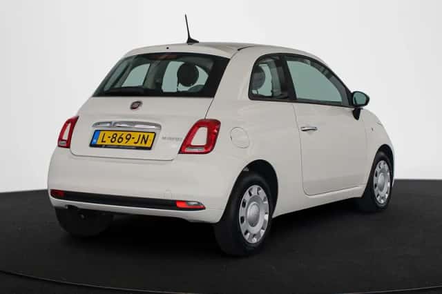 Fiat 500 (2021) thumbnail 3
