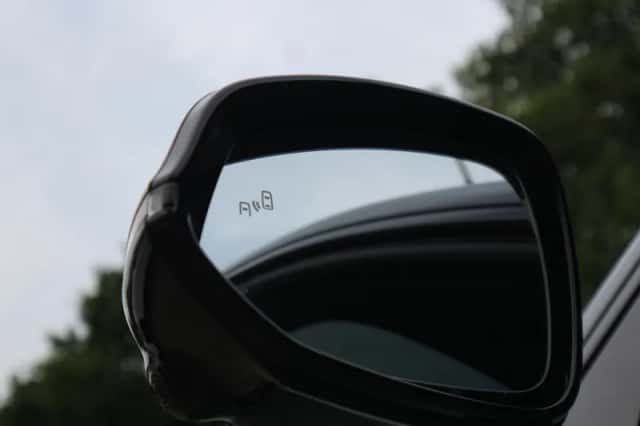 Leapmotor B05 (2026) thumbnail 6