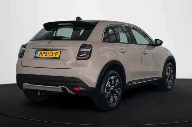 Fiat 600 (2025) thumbnail 3