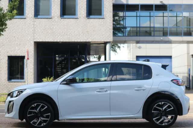 Peugeot 208 (2026) thumbnail 2
