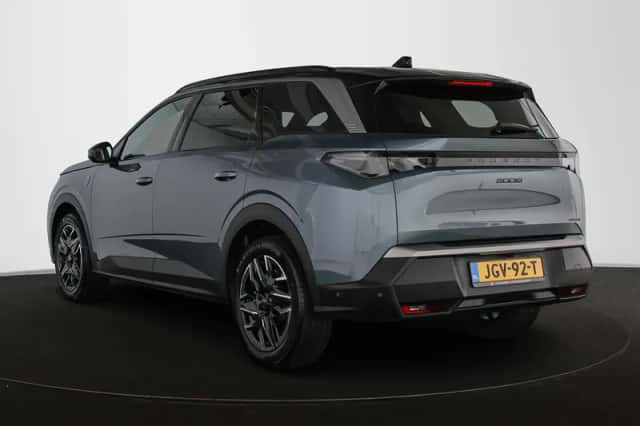Peugeot 5008 (2025) thumbnail 4