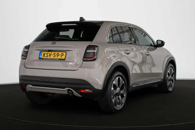 Fiat 600 (2025) thumbnail 3