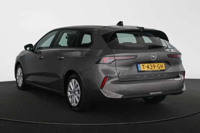Opel Astra (2023) thumbnail 4