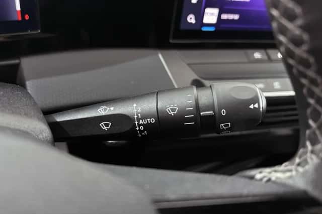 Opel Astra (2023) thumbnail 36