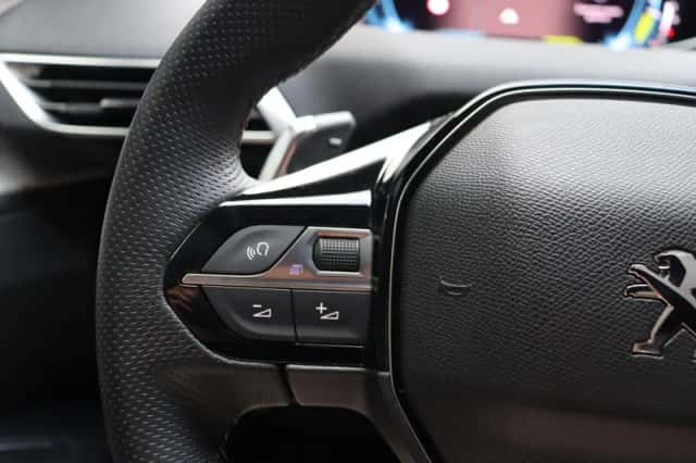 Peugeot 3008 (2022) thumbnail 20