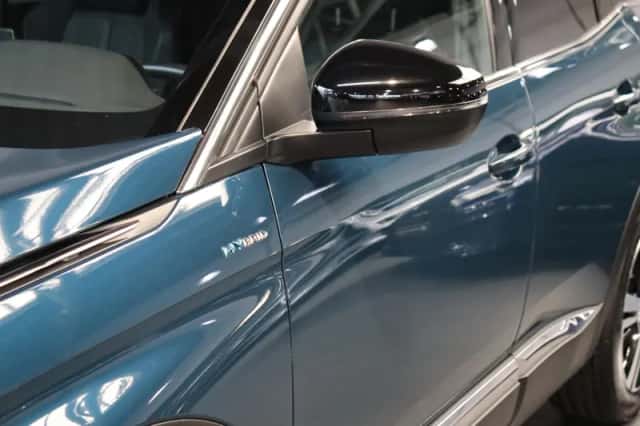 Peugeot 3008 (2022) thumbnail 29