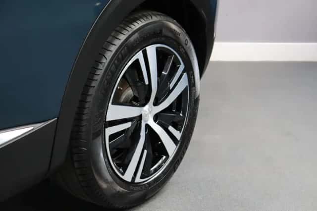 Peugeot 3008 (2022) thumbnail 30