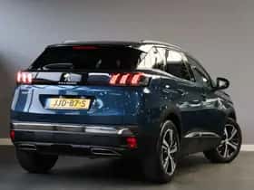 Peugeot 3008 (2022) thumbnail 4