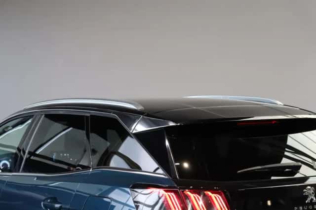 Peugeot 3008 (2022) thumbnail 35