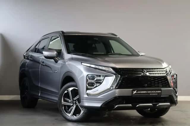 Mitsubishi Eclipse Cross (2023) thumbnail 3