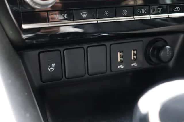 Mitsubishi Eclipse Cross (2023) thumbnail 23