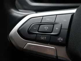 Volkswagen Tiguan (2021) thumbnail 17