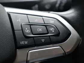 Volkswagen Tiguan (2021) thumbnail 18