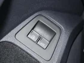 Volkswagen Tiguan (2021) thumbnail 20