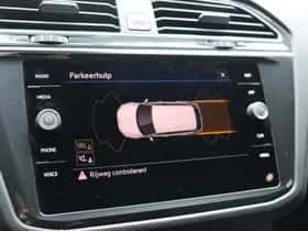 Volkswagen Tiguan (2021) thumbnail 30