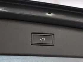 Volkswagen Tiguan (2021) thumbnail 31