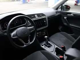 Volkswagen Tiguan (2021) thumbnail 8