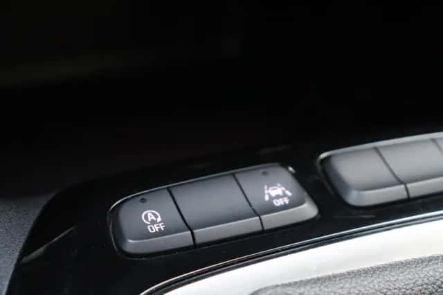 Opel Corsa (2023) thumbnail 18