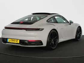 Porsche 911 (2020) thumbnail 3