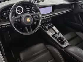 Porsche 911 (2020) thumbnail 5