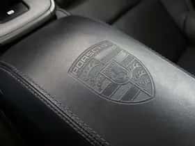 Porsche 911 (2020) thumbnail 48