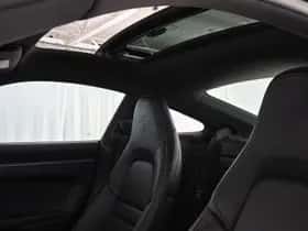 Porsche 911 (2020) thumbnail 8