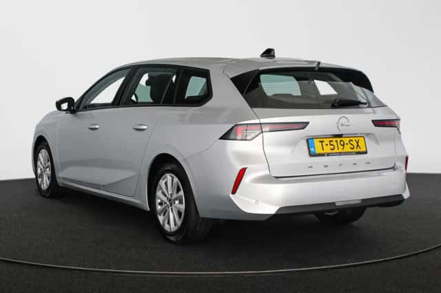Opel Astra (2023) thumbnail 4