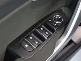 Kia Ceed Sportswagon (2023) thumbnail 11