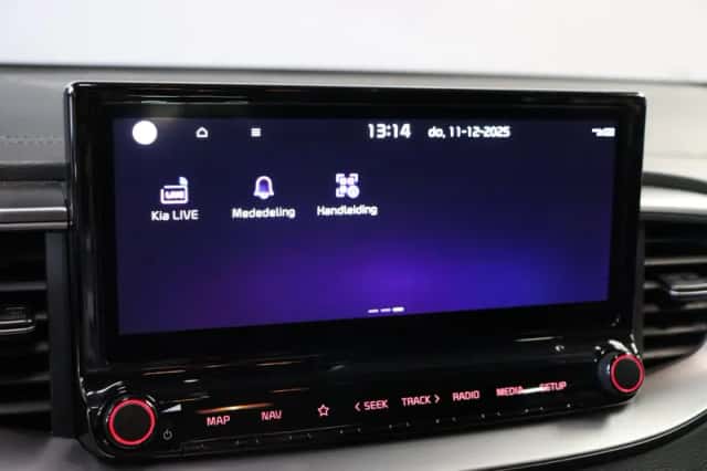 Kia Ceed Sportswagon (2023) thumbnail 18