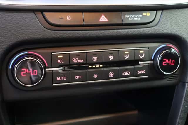 Kia Ceed Sportswagon (2023) thumbnail 25