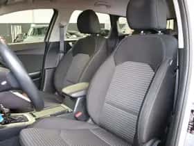 Kia Ceed Sportswagon (2023) thumbnail 8