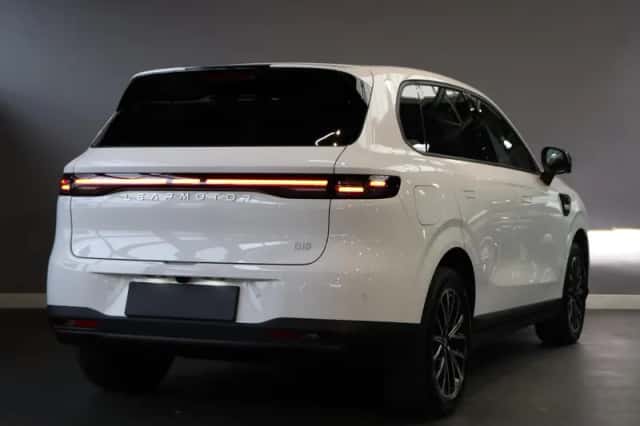 Leapmotor B10 (2026) thumbnail 4